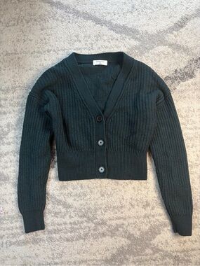 Babaton Aritzia Black Chunky Knit Cropped Cardigan 2XS Button Front